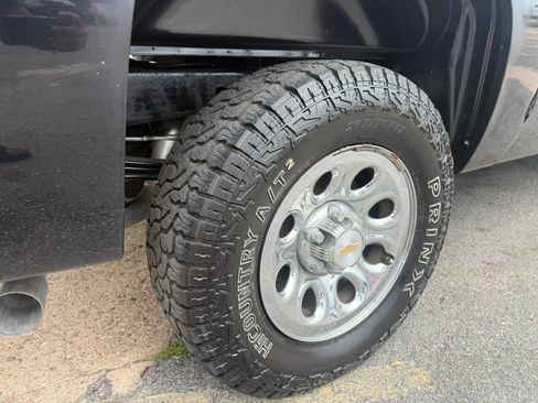Used 2013 Chevrolet Silverado 1500 LT AWD/4WD image 20