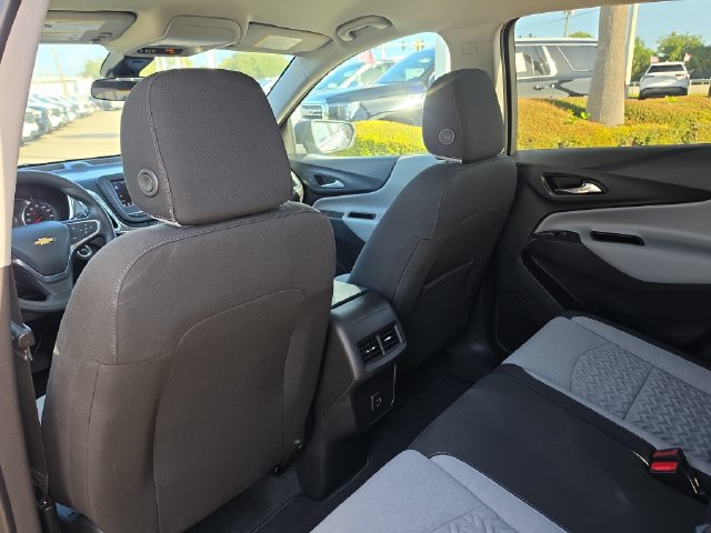 Used 2023 Chevrolet Equinox LS w/ LS Convenience Package FWD image 12