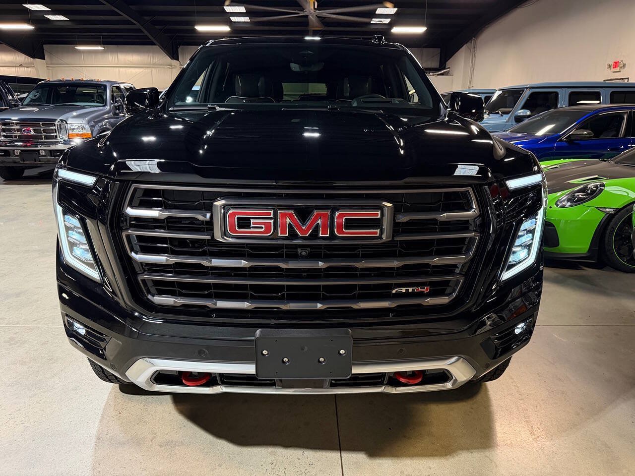 Used 2026 GMC Yukon AT4 Ultimate w/ LPO, Floor Liner Package AWD/4WD image 12