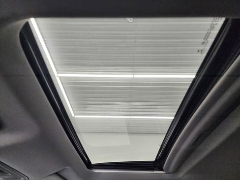 Used 2022 GMC Sierra 2500 Denali image 12