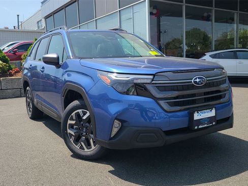 New 2026 Subaru Forester Premium AWD/4WD image 1