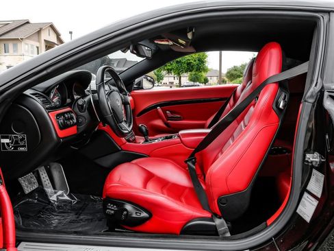 Used 2017 Maserati GranTurismo MC RWD image 32
