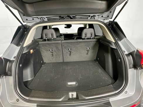 Used 2025 Buick Encore GX Preferred AWD/4WD image 27