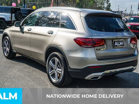 Used 2022 Mercedes-Benz GLC 300 4MATIC w/ Premium Package Lite image 4