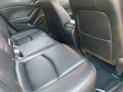 Used 2016 MAZDA MAZDA3 s Touring image 11