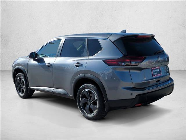 Used 2024 Nissan Rogue SV FWD image 8