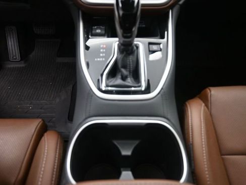 Certified 2025 Subaru Outback Touring w/ Popular Package #2 image 13