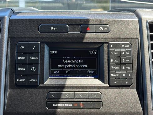 Used 2017 Ford F150 XLT AWD/4WD image 28