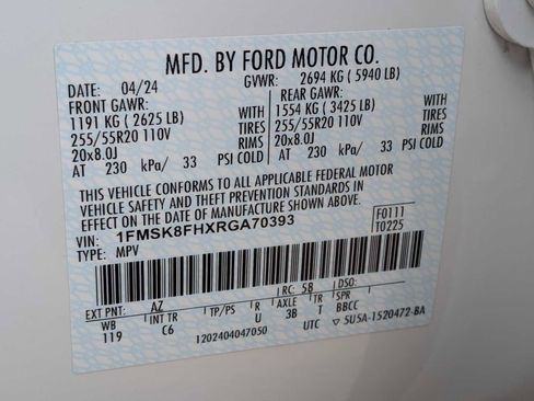Used 2024 Ford Explorer Limited w/ Limited Technology Package AWD/4WD image 36