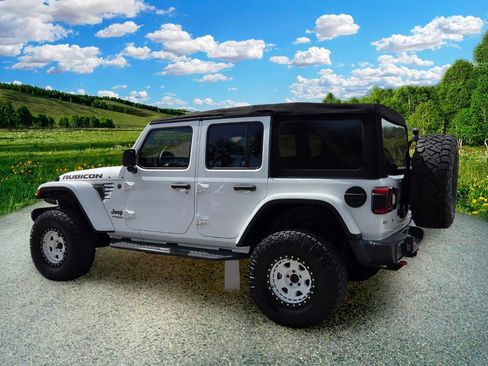 Used 2018 Jeep Wrangler Unlimited Rubicon AWD/4WD image 4