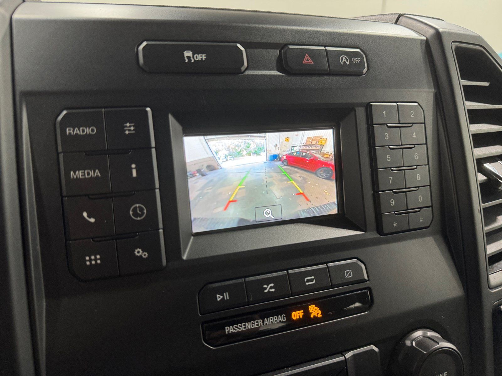 Used 2019 Ford F150 XL w/ Equipment Group 101A Mid AWD/4WD image 17