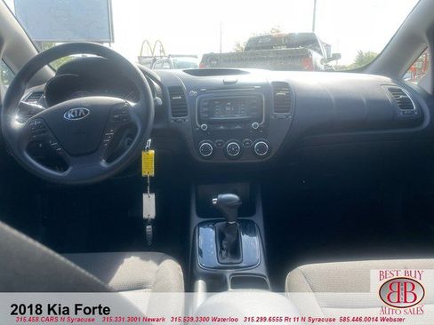 Used 2018 Kia Forte LX w/ LX Rear Camera Package image 11