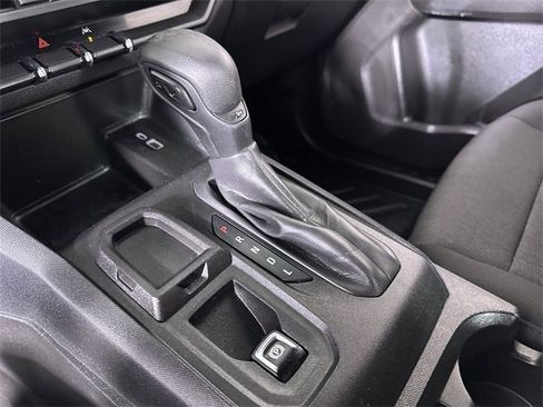 Used 2023 Chevrolet Colorado W/T image 16