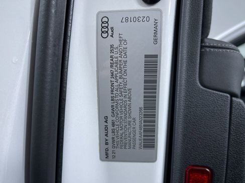 Used 2022 Audi A4 2.0T Premium Plus w/ Premium Plus Package image 11