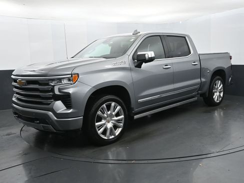 Used 2024 Chevrolet Silverado 1500 High Country image 1