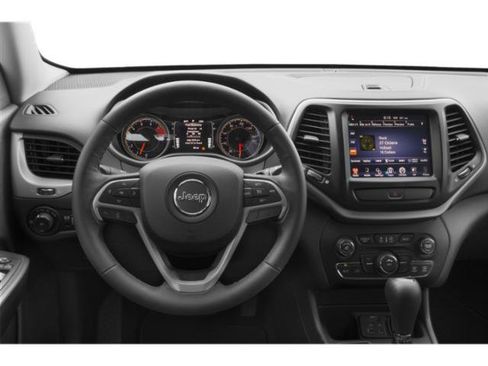 Used 2015 Jeep Cherokee Latitude w/ Comfort/Convenience Group AWD/4WD image 10