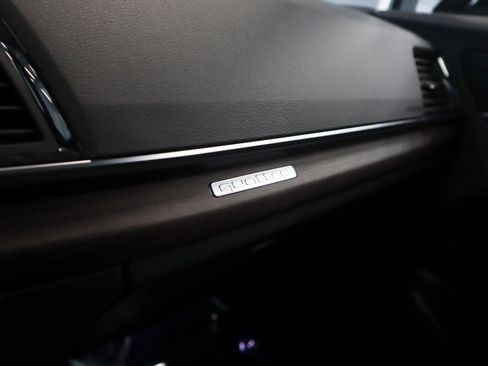 Used 2022 Audi Q5 Premium Plus image 22