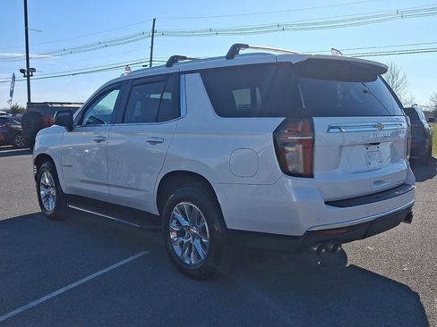 Used 2021 Chevrolet Tahoe Premier w/ Premium Package image 4