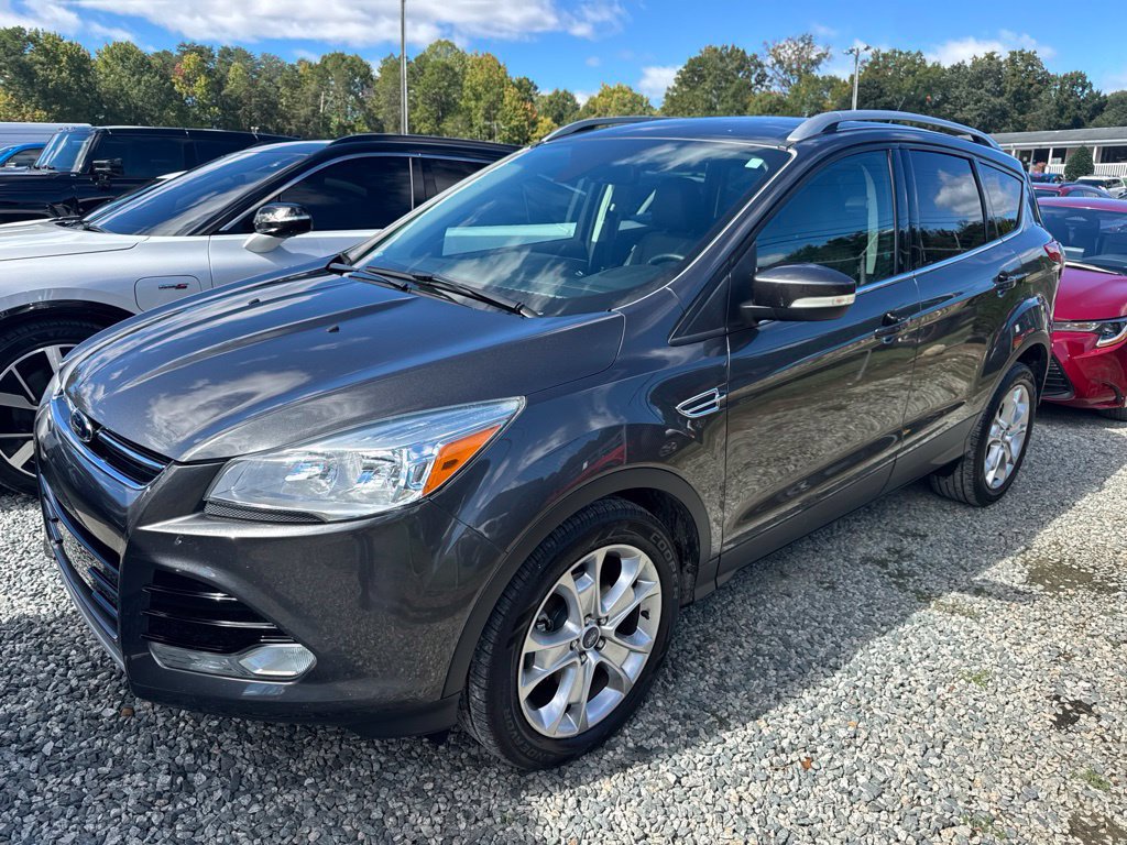 Used 2015 Ford Escape Titanium FWD image 1