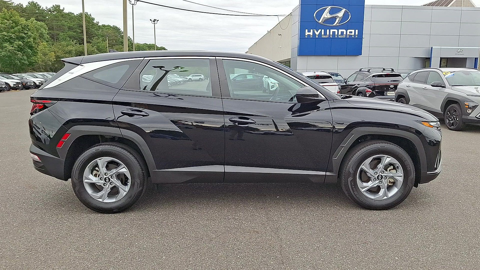 Certified 2024 Hyundai Tucson SE AWD/4WD image 9
