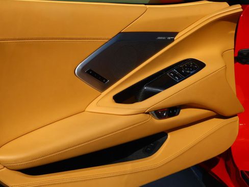 Used 2023 Chevrolet Corvette Stingray Premium Cpe w/ Z51 Performance Package RWD image 15