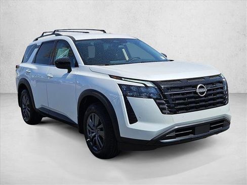 New 2026 Nissan Pathfinder SV FWD image 7
