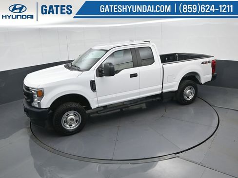 Used 2021 Ford F250 XL w/ Power Equipment Group image 46