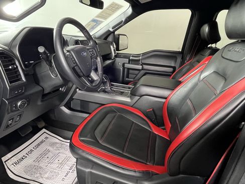 Used 2019 Ford F150 Lariat w/ Equipment Group 502A Luxury AWD/4WD image 8