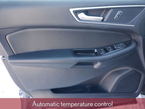 Used 2020 Ford Edge SEL w/ Convenience Package image 12