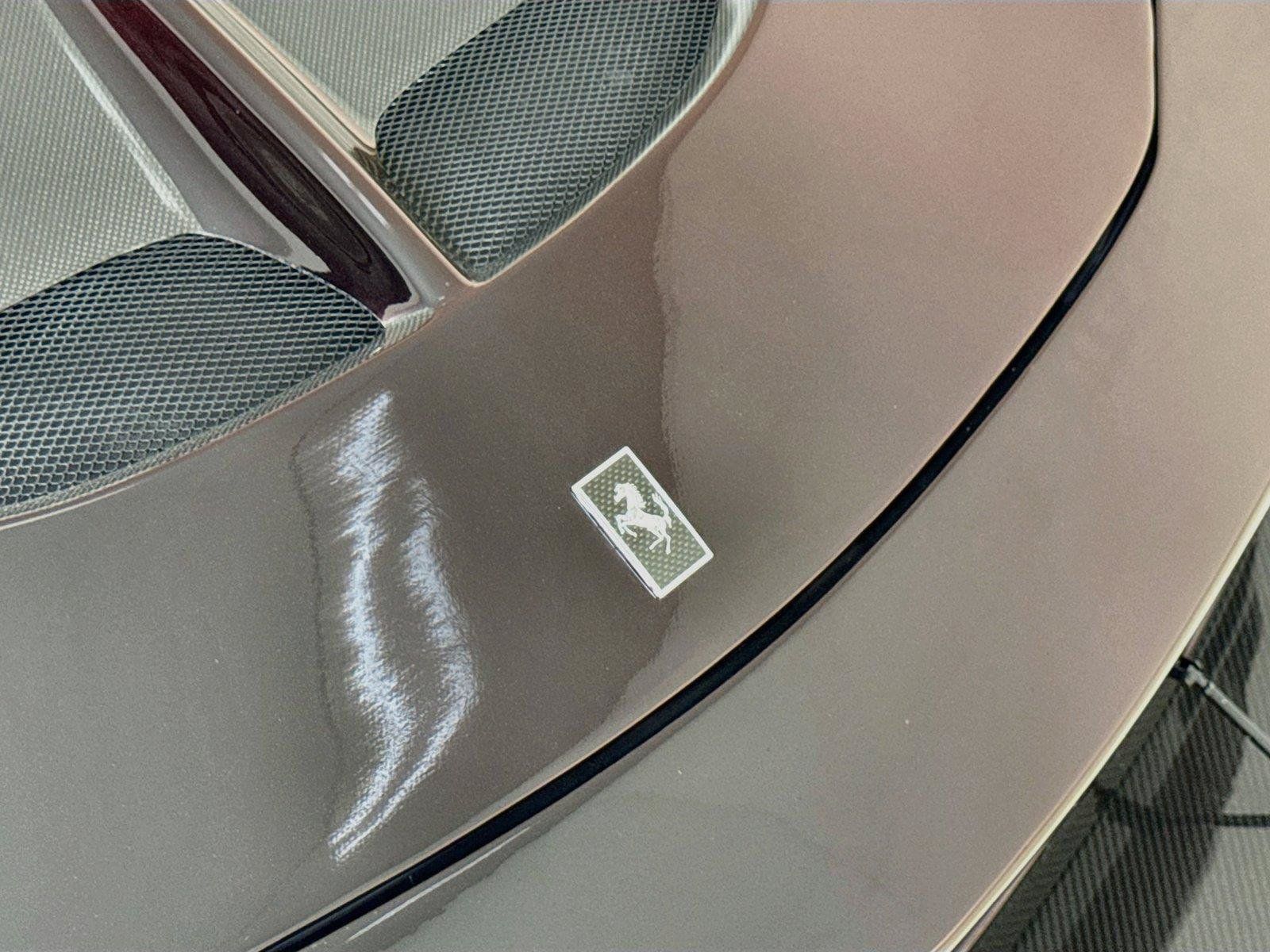 Used 2011 Ferrari 458 Italia Coupe RWD image 34
