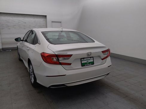 Used 2018 Honda Accord LX image 5