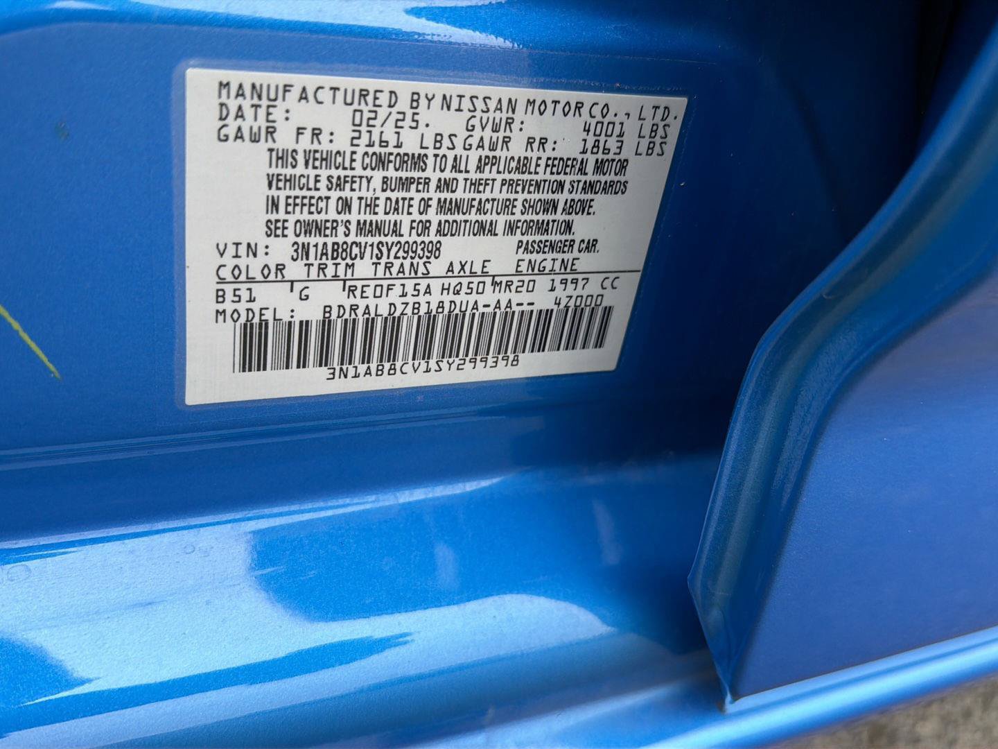 Used 2025 Nissan Sentra SV FWD image 40