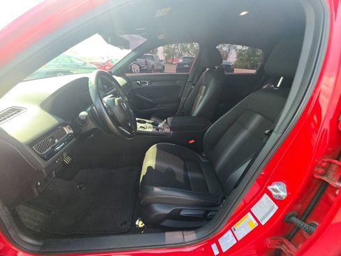 Used 2025 Honda Civic Sport image 13