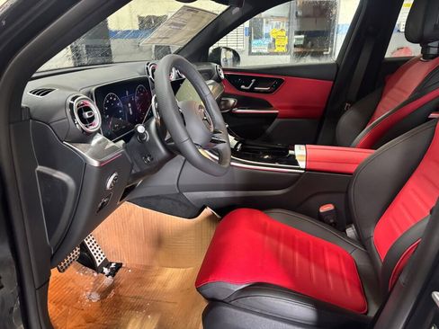 New 2026 Mercedes-Benz GLC 300 4MATIC image 8