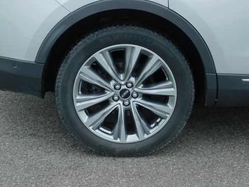 Used 2017 Lincoln MKX Reserve image 36