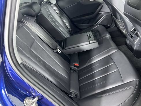 Used 2019 Audi A4 2.0T Premium FWD image 27