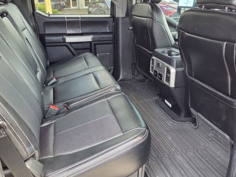 Used 2020 Ford F350 Lariat w/ Lariat Value Package AWD/4WD image 10