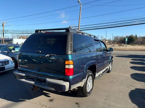 Used 2006 Chevrolet Suburban Z71 w/ Z71 Preferred Equipment Group image 4