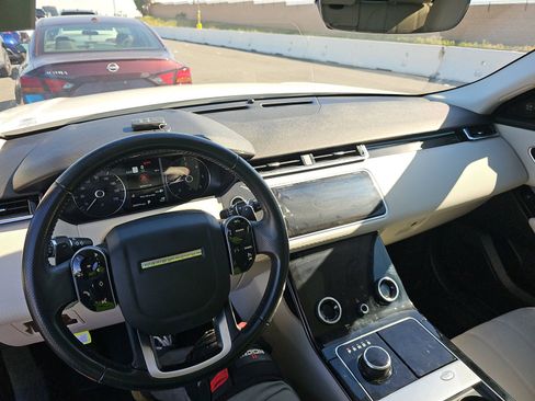 Used 2019 Land Rover Range Rover Velar S image 15