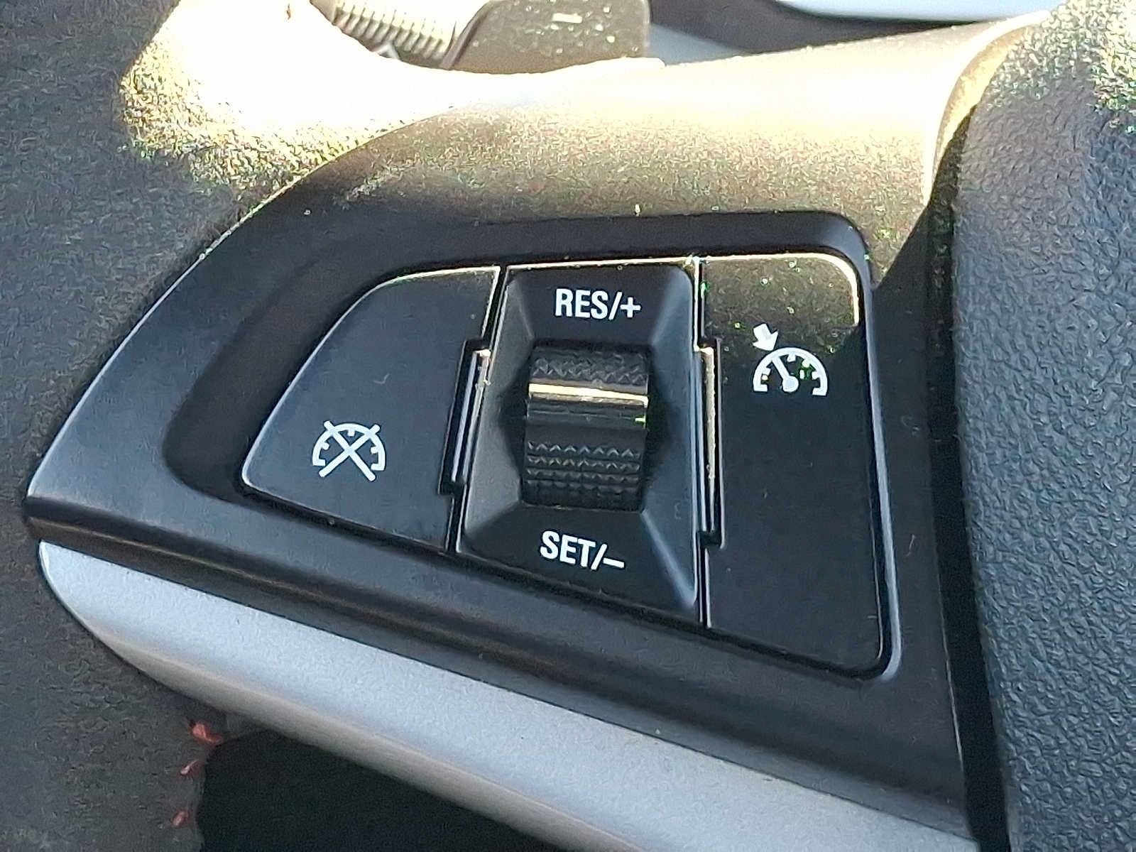 Used 2013 Chevrolet Camaro ZL1 RWD image 21