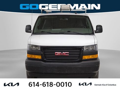 Used 2022 GMC Savana 2500 w/ Driver Convenience Package RWD image 3