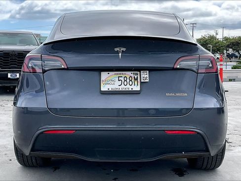 Used 2022 Tesla Model Y Performance AWD/4WD image 5