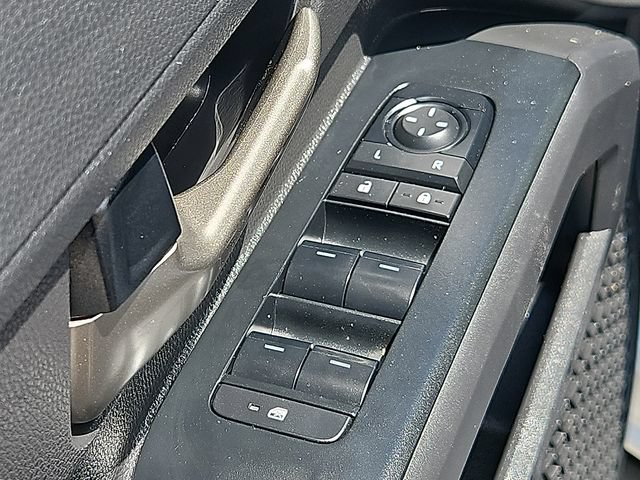 Used 2024 Toyota Tacoma TRD Off-Road AWD/4WD image 13