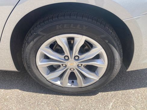 Certified 2024 Chevrolet Malibu LT FWD image 9