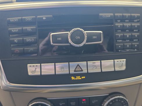 Used 2013 Mercedes-Benz ML 350 4MATIC image 37