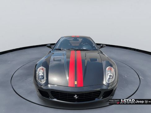 Used 2007 Ferrari 599 GTB Fiorano RWD image 2