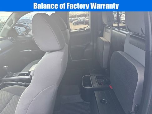 Used 2022 Toyota Tacoma SR5 image 15