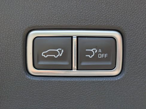 Certified 2024 Kia Sorento X-Line EX AWD/4WD image 11