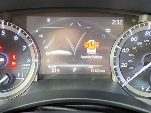 Used 2022 Toyota Highlander XLE image 21