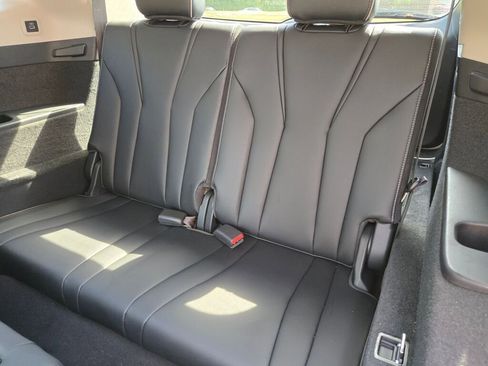 Used 2023 Acura MDX SH-AWD w/ Advance Package image 19